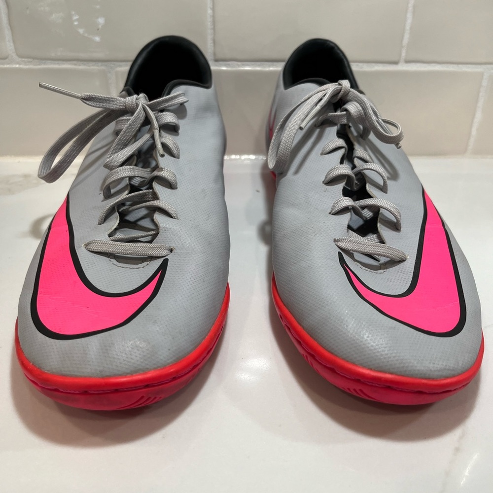 Nike Mercurial Victory Shoes Women’s 10